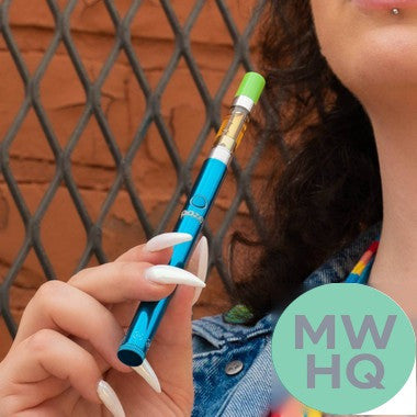 Ooze Twist Slim Pen 2.0 Flex Temp 320mAh Battery With USB Charger & Dual Charging Ports