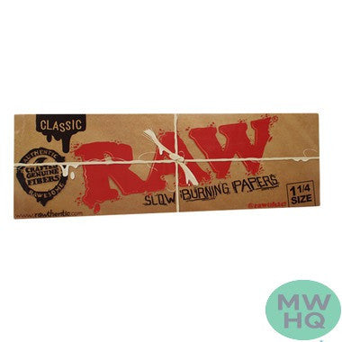 RAW 300's Classic 1 1/4 Size Rolling Papers - Pack of 300
